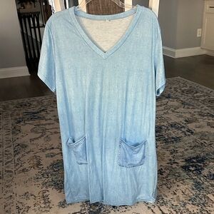 Amazon Light Blue V-Neck Pocket Shift Dress